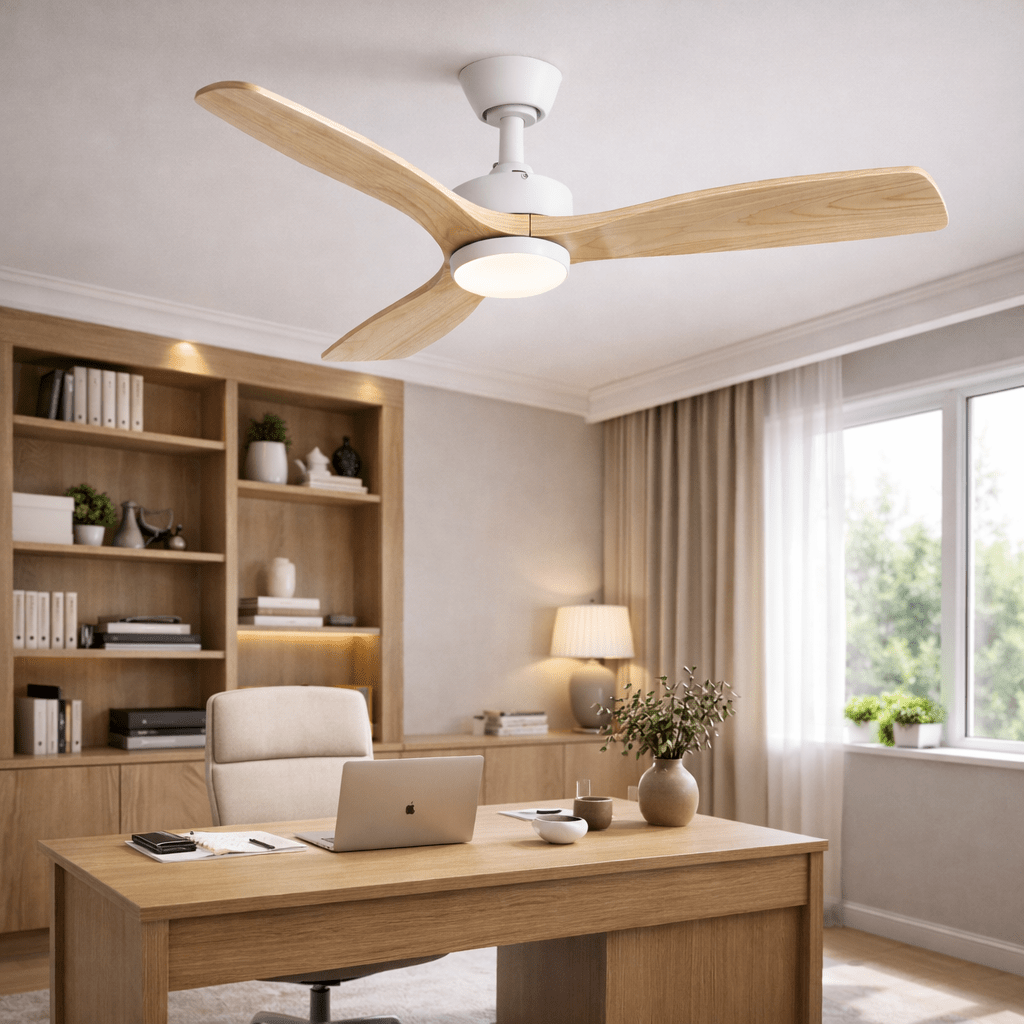 Ventilateur de plafond silencieux en bois clair avec télécommande – 132 cm - Ventileo Design